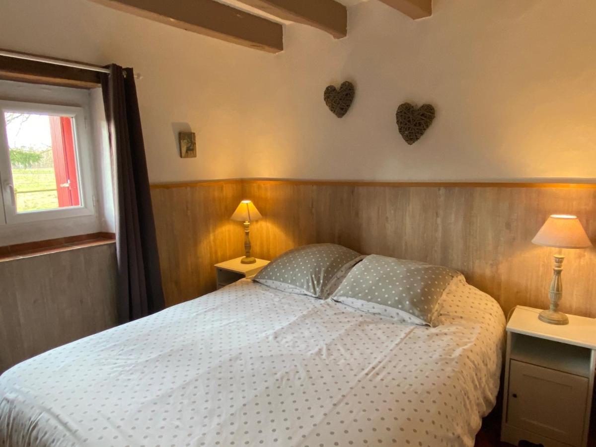 Chambres D'Hotes Les Bournais - Le Clos Milady L'Ile-Bouchard Buitenkant foto